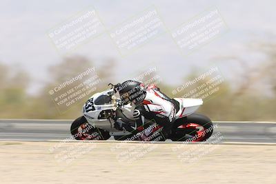 media/Apr-20-2025-CVMA (Sun) [[39090e8767]]/Race 9-Formula LW Twins Shootout/